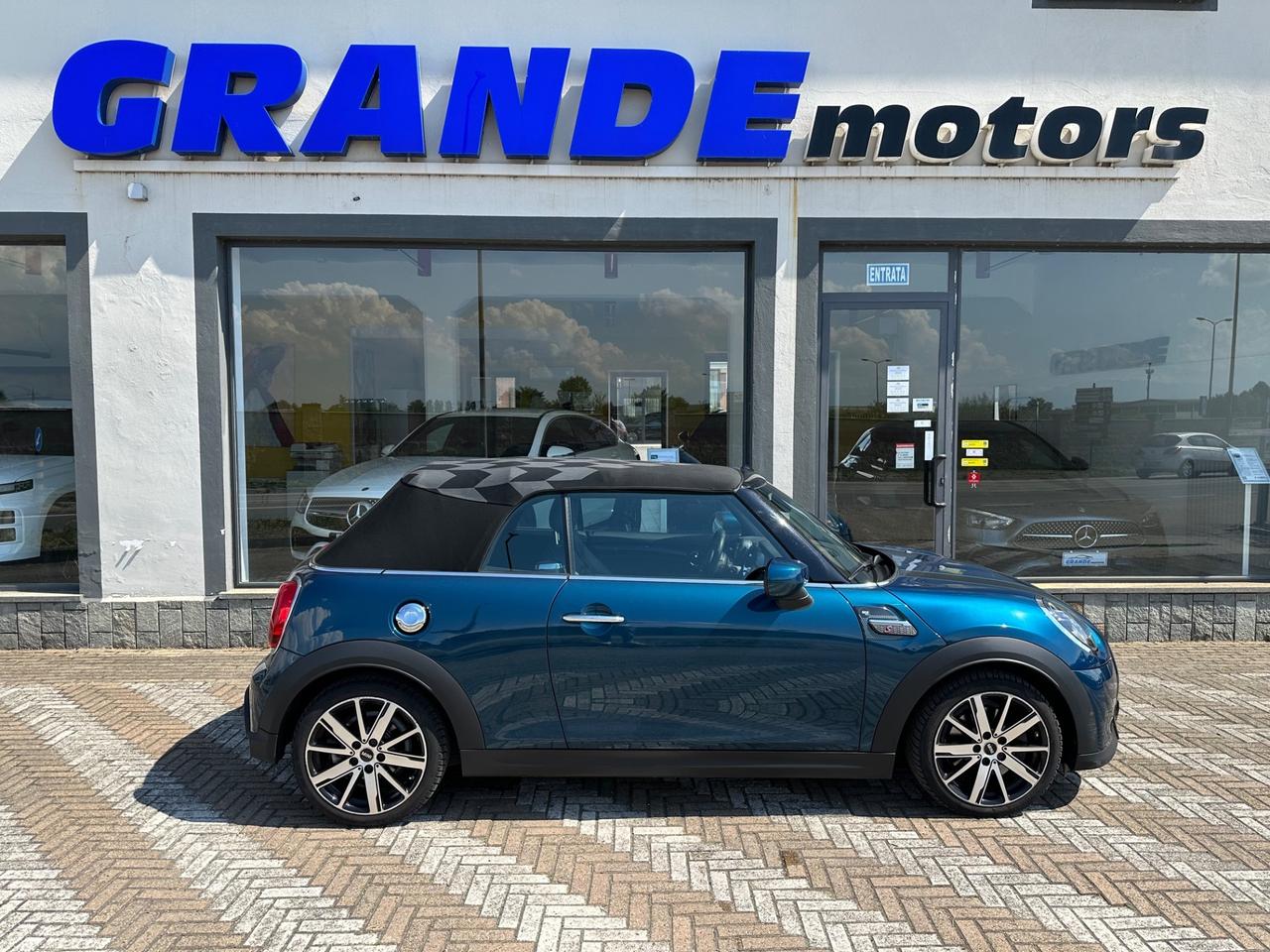 Mini Cabrio F57 2.0 Sidewalk auto Edizione Limitata *NO VINCOLI*