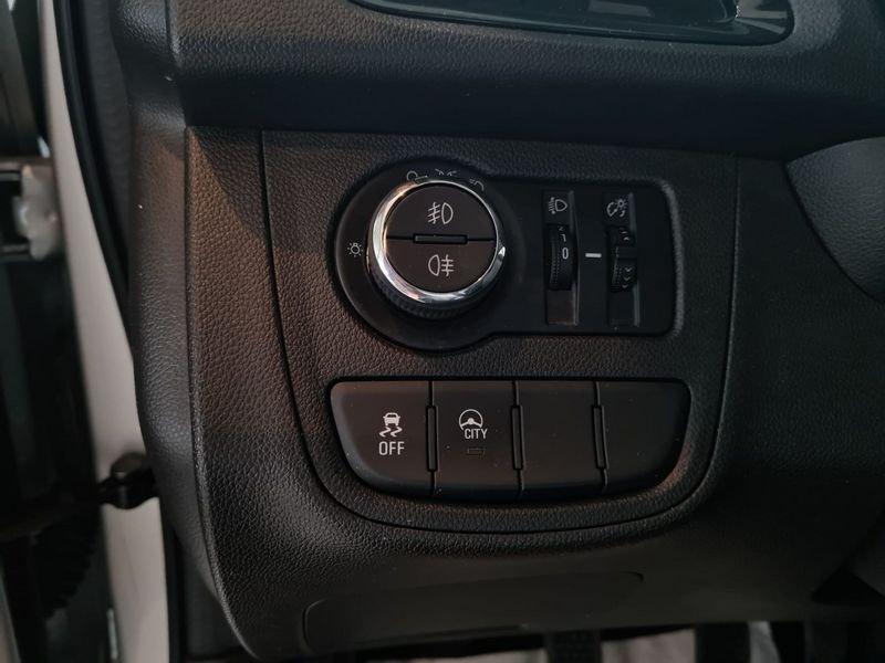 Opel Karl Rocks 1.0 73cv Rocks MT5