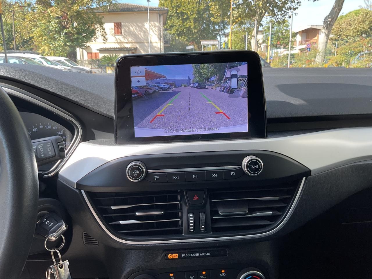 Ford Focus 1.0 EcoBoost 100 CV 5p. OK NEOPATENTATI