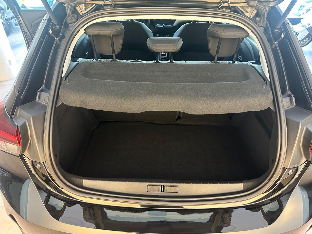 Opel Corsa 1.2 Edition solo 30 mila km dicembre 2020