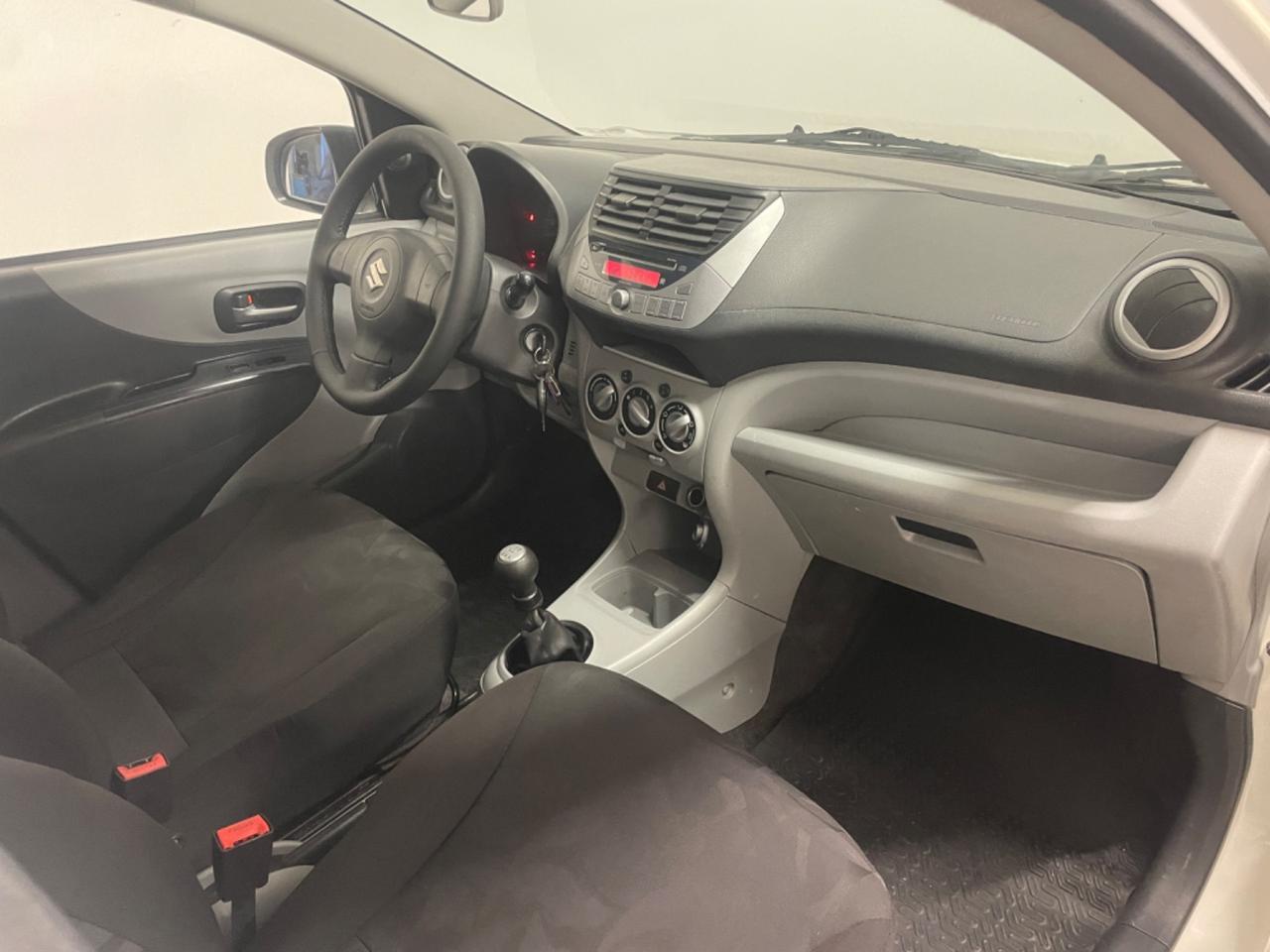 Suzuki Alto 1.0 VVT GLX Perfetta !
