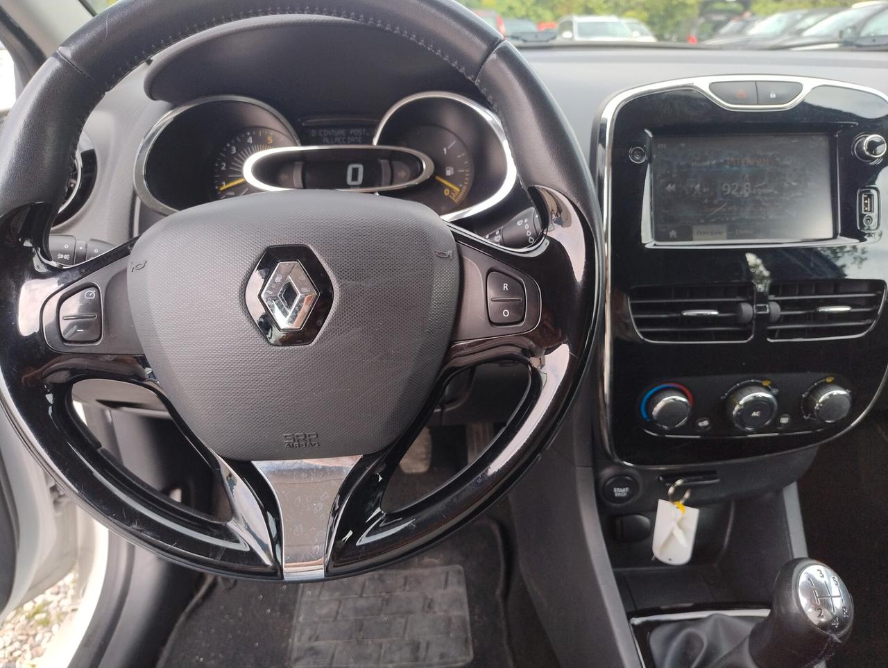 Renault Clio Sporter 1.5 dCi 8V 75CV Costume National