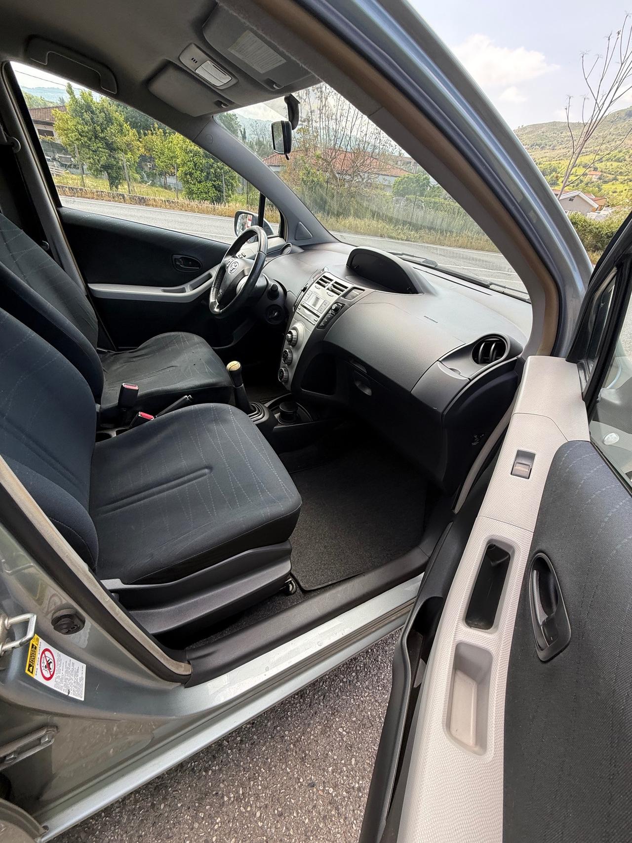 Toyota Yaris 5 Porte Yaris 5p 1.0 Sol