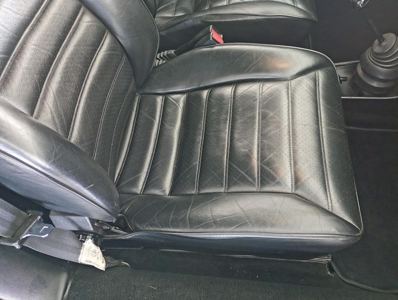 Porsche 911 CARRERA 3.2 CABRIO