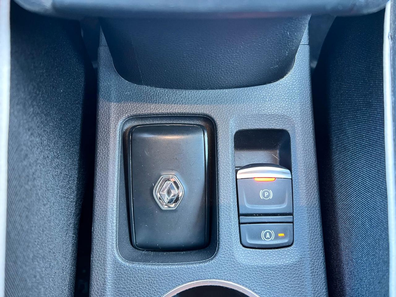Renault Captur Full Hybrid E-Tech 145 CV Techno Fast Track