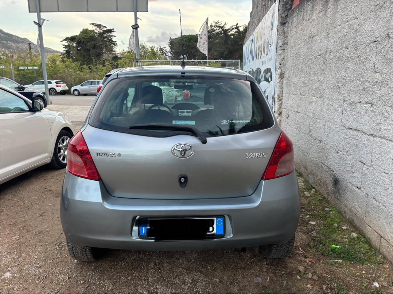 Toyota Yaris 1.0 3 porte