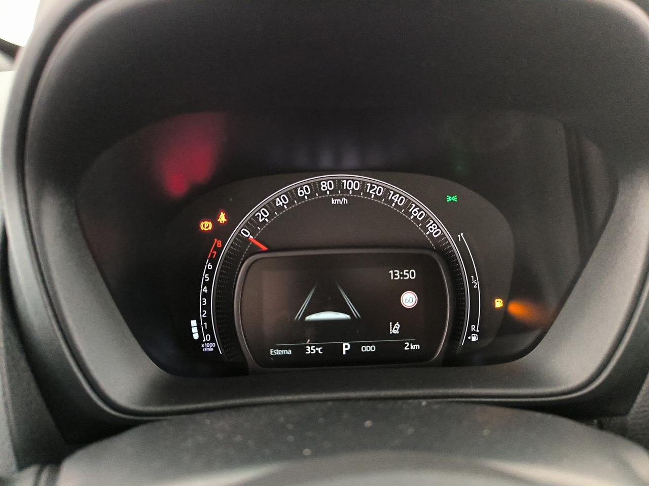 Toyota Aygo x 1.0 active 72cv s-cvt
