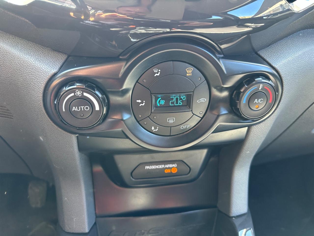 Ford EcoSport 1.5 TDCi 90 CV Titanium 2014