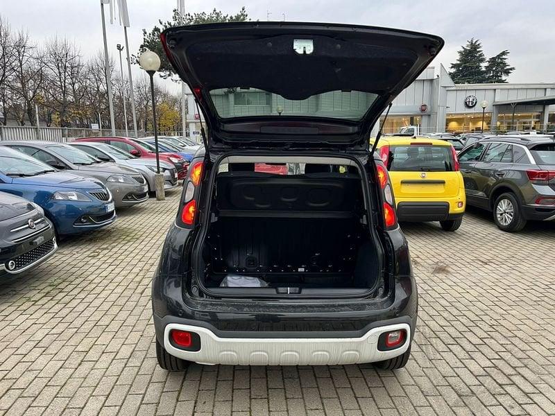 FIAT Panda 1.0 FireFly S&S Hybrid Pandina