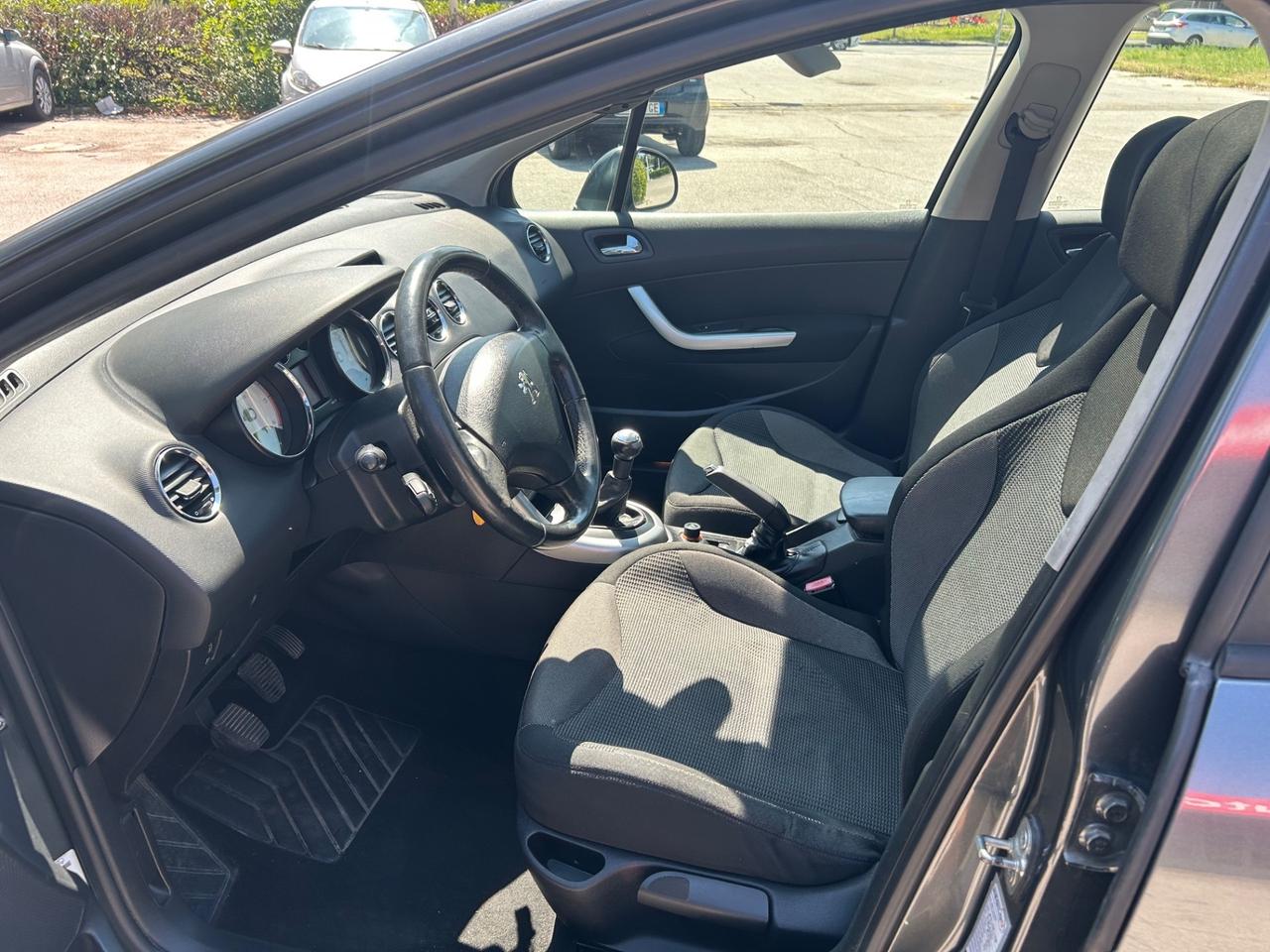 Peugeot 308 1.6 HDi 90CV FAP 5p. Premium