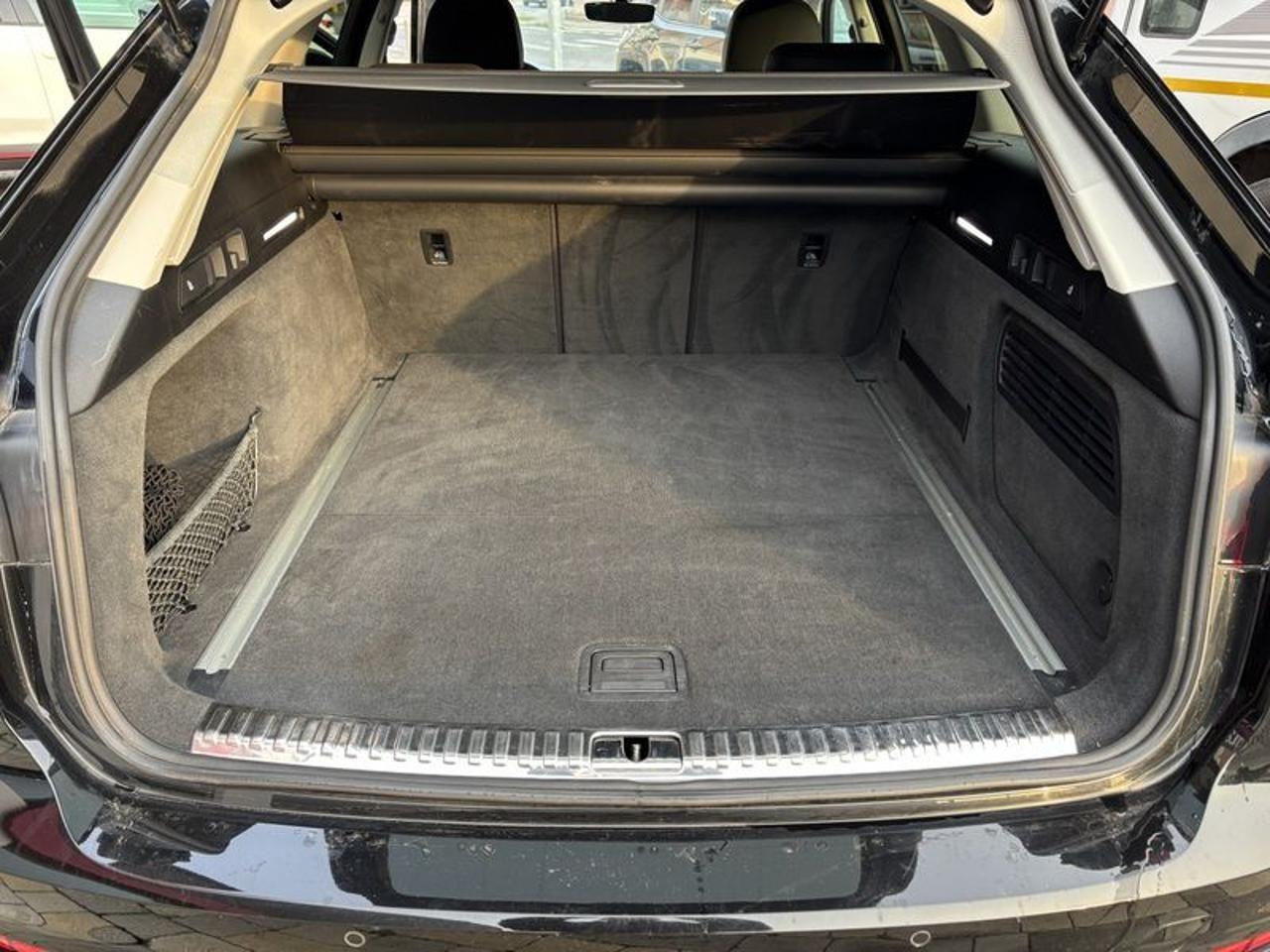 Audi A6 Avant 40 2.0 TDI quattro S tronic Business Sport