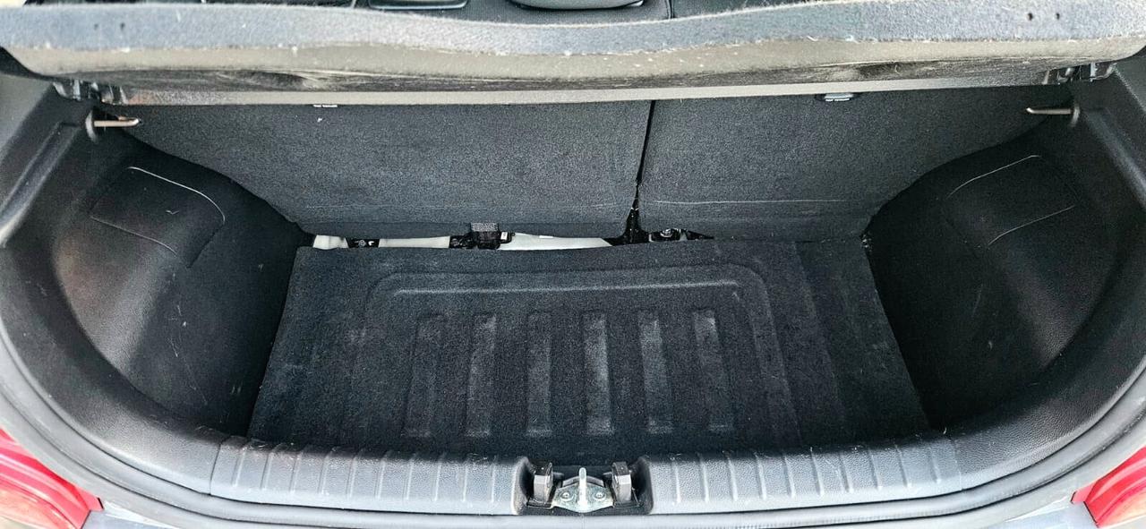 Kia Picanto 1.0 5 porte X-Line