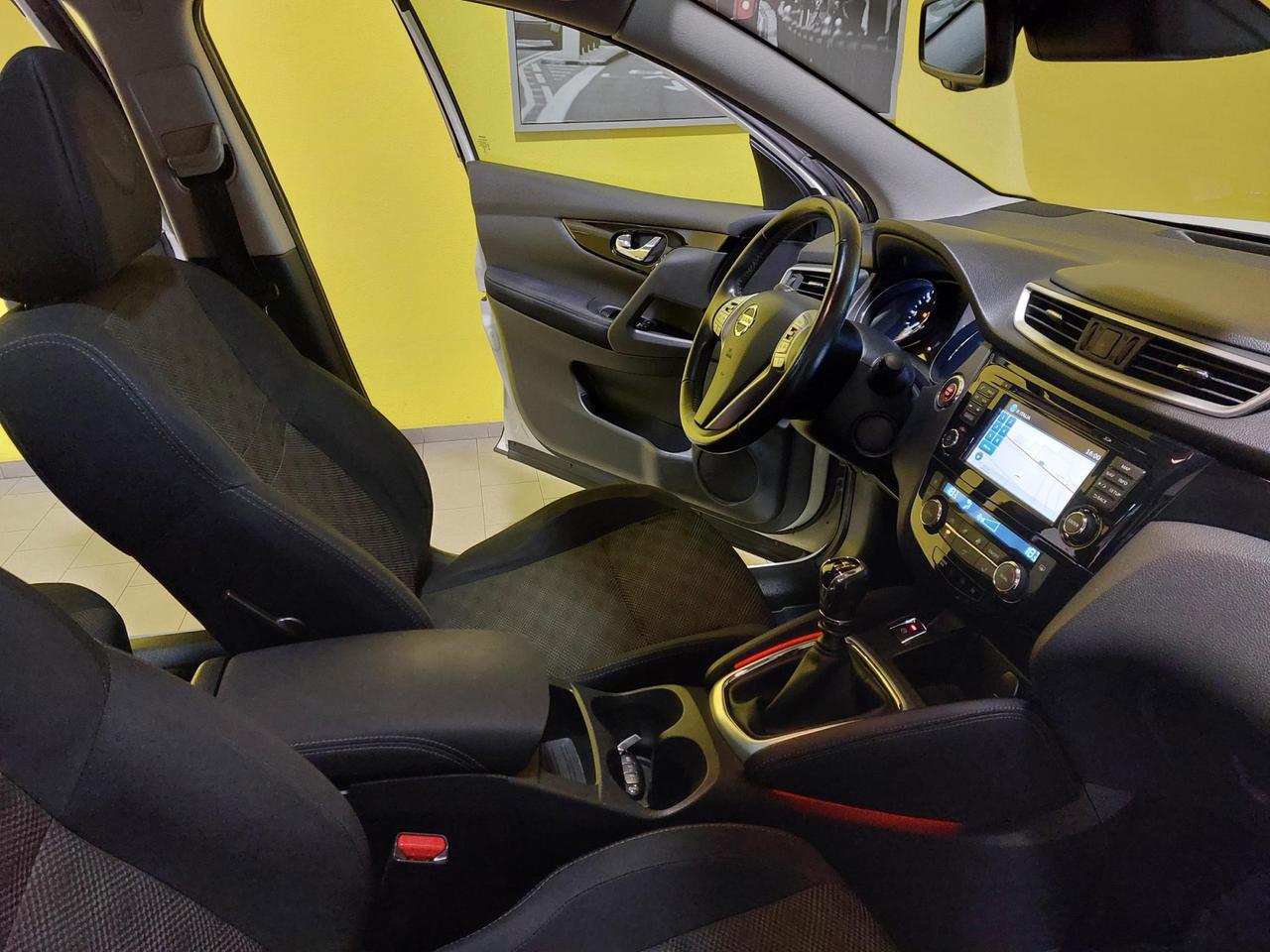 Nissan Qashqai 1.5 DCI TEKNA 110CV E6