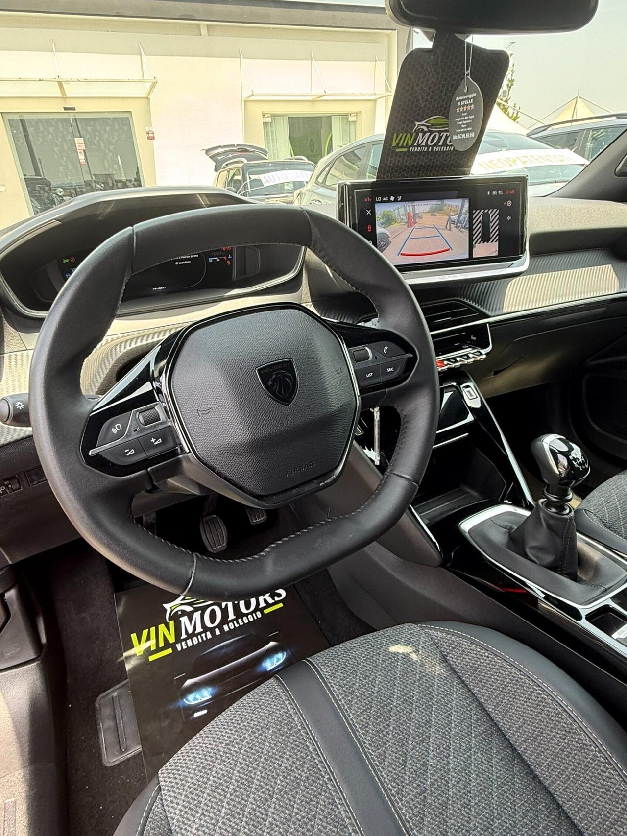 Peugeot 2008 PureTech 100 S&S Allure 03/2024