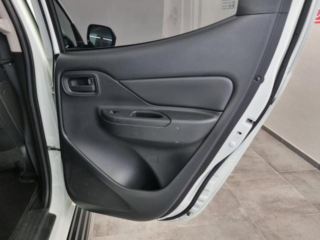 MITSUBISHI L200 2.3 D Double Cab 4x4 Easy Select Invite Connect