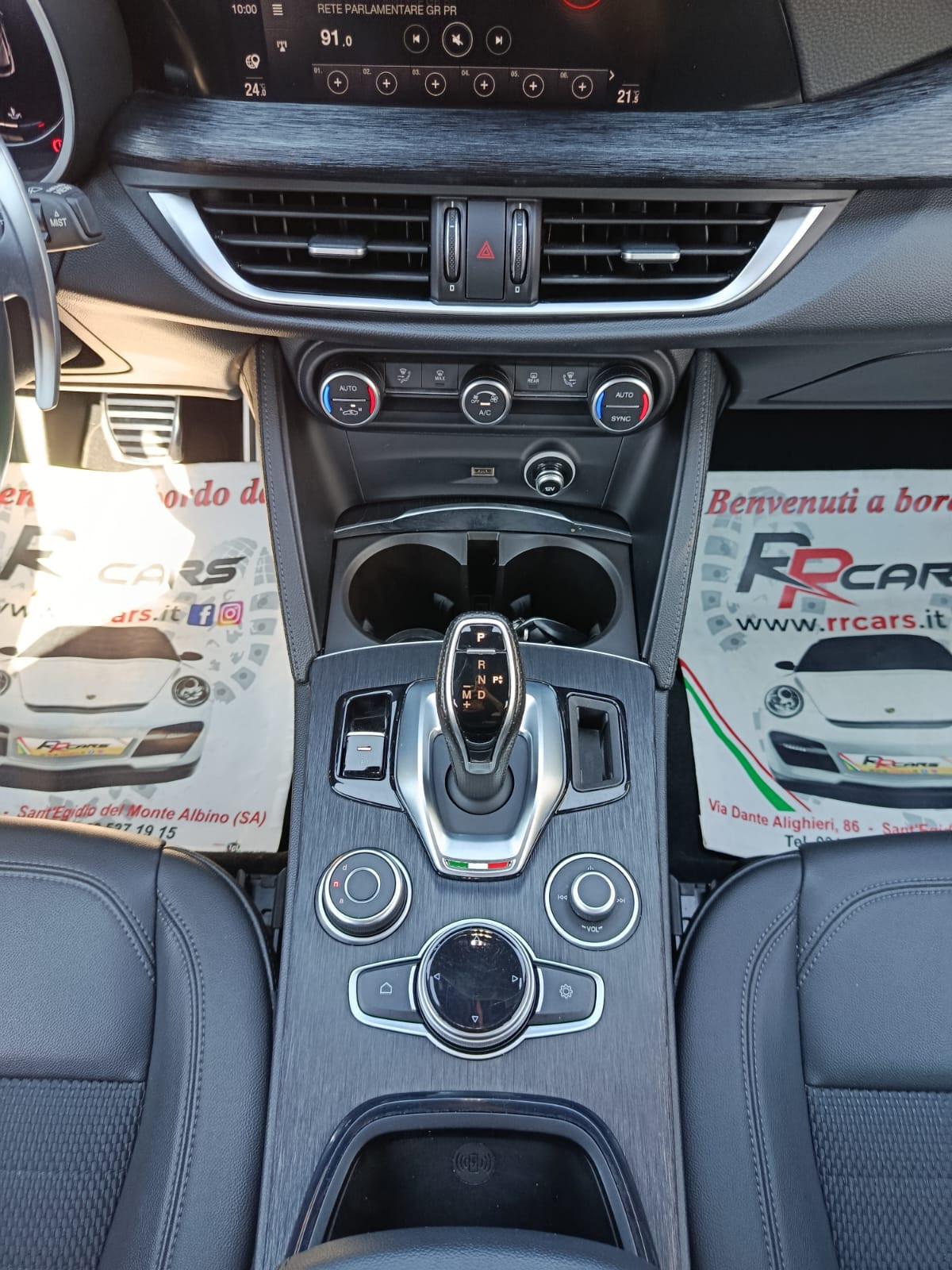 Alfa Romeo Stelvio 2.2 Turbodiesel 210 CV AT8 Q4