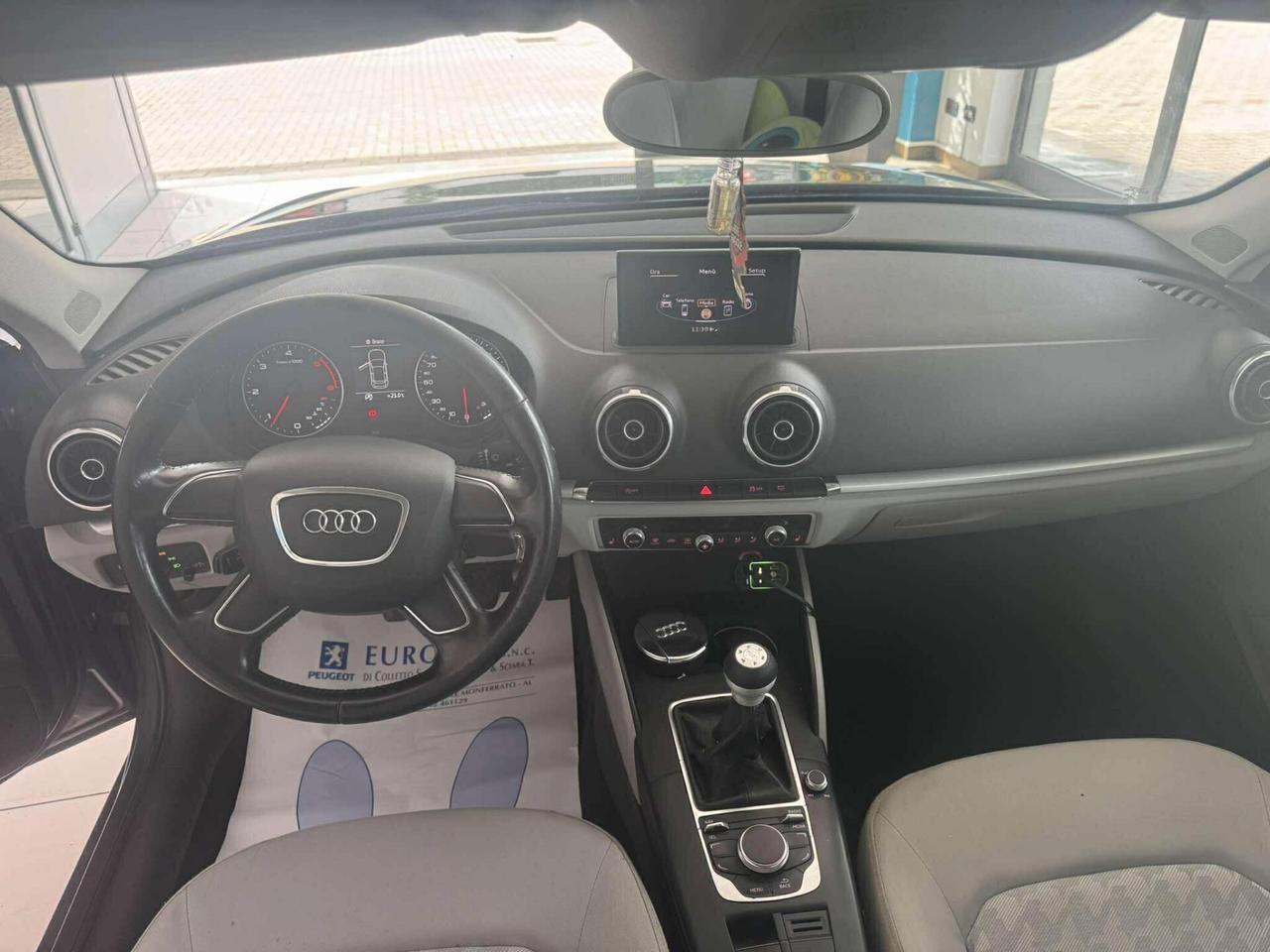 Audi A3 2.0 TDI Attraction