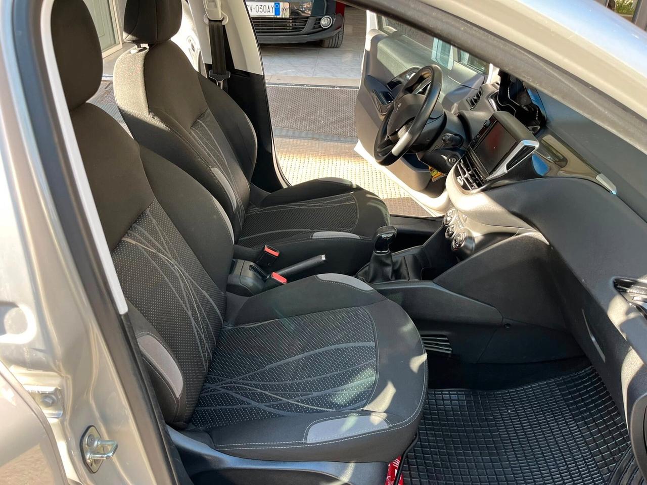 Peugeot 208 PureTech 82 5 porte Active