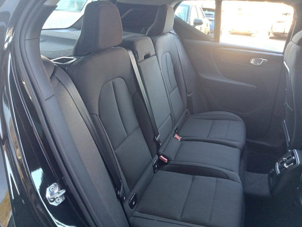 Volvo XC40 T4 Recharge Plug-in Hybrid OK NEOPATENTATI