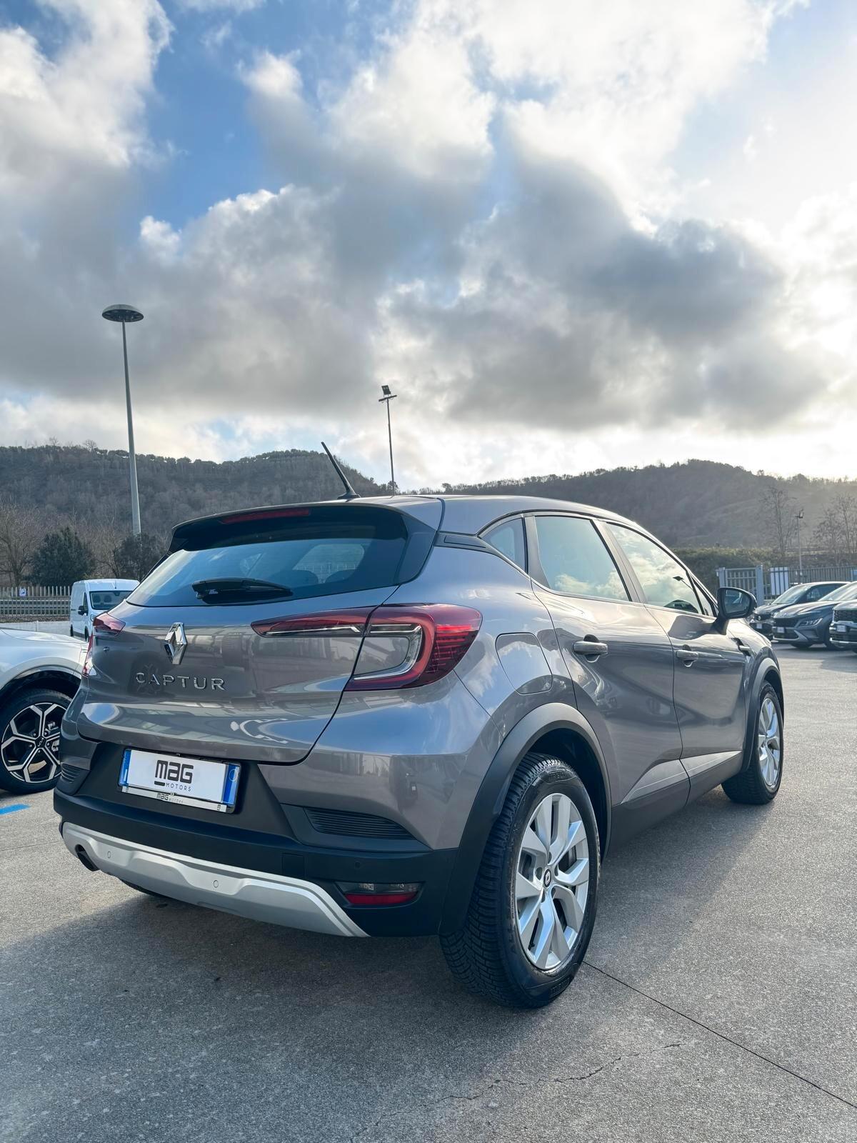 Renault Captur TCe 12V 90 CV Business IVA ESPOSTA