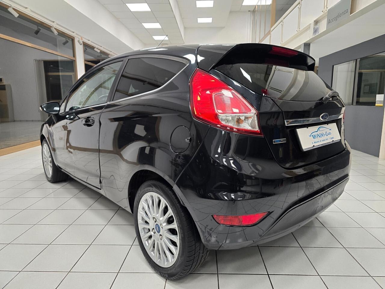 Ford Fiesta 1.5 Tdci Titanium OK NEOPATENTATI