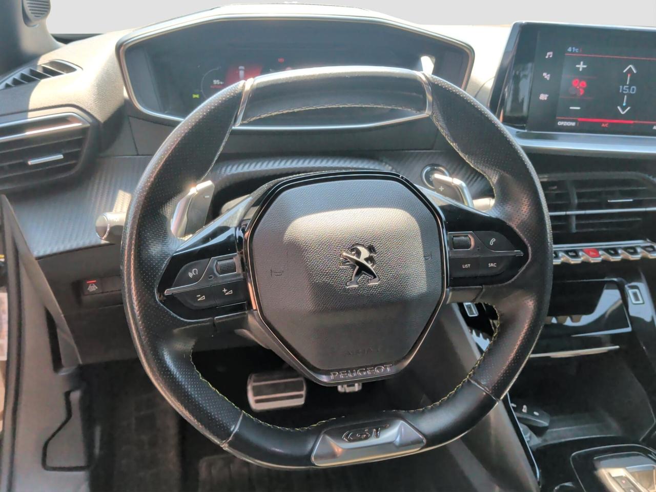 Peugeot 2008 BlueHDi 130 S&S EAT8 GT 2023