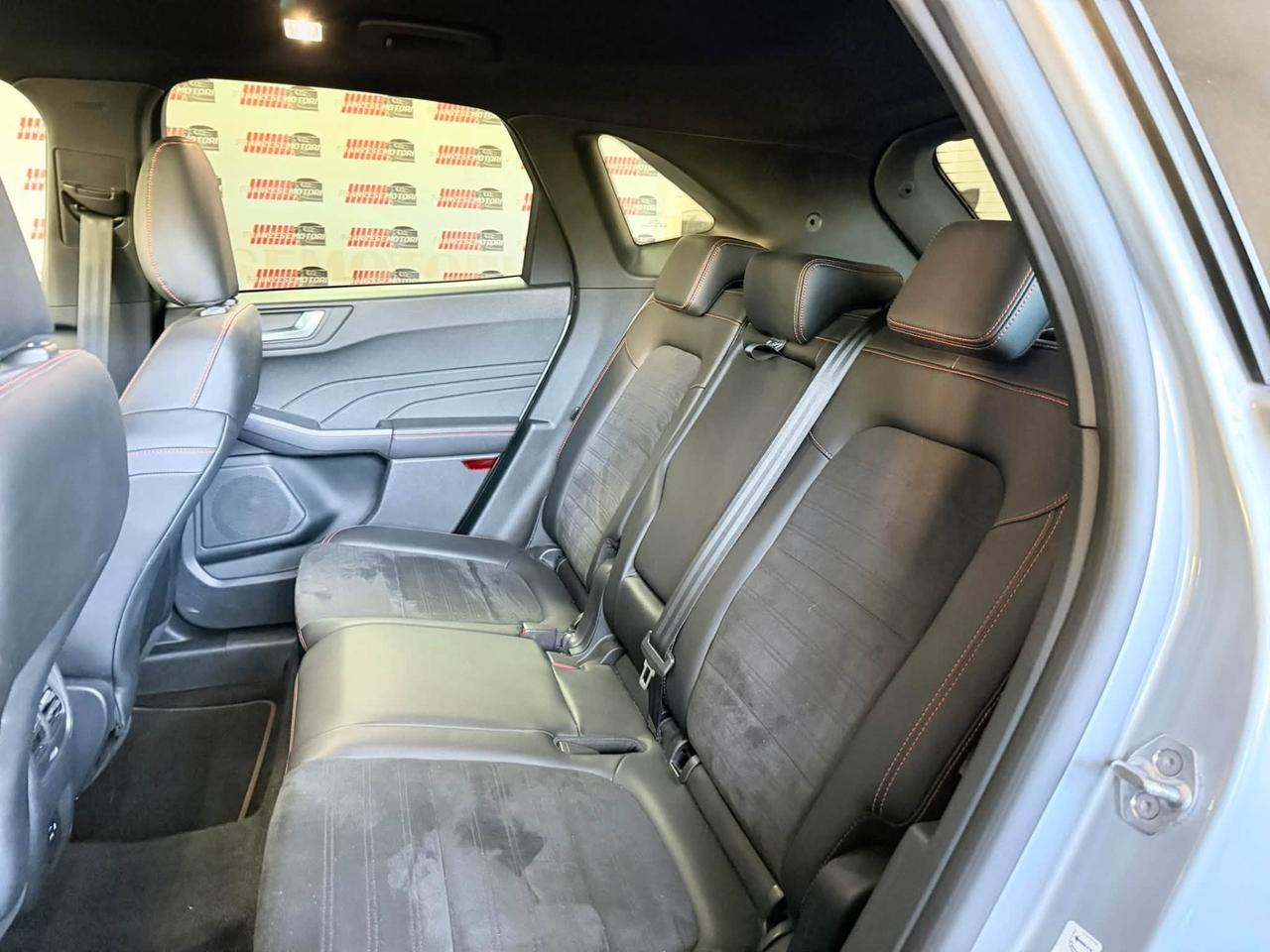Ford Kuga 1.5 EcoBlue 120 CV aut. 2WD ST-Line