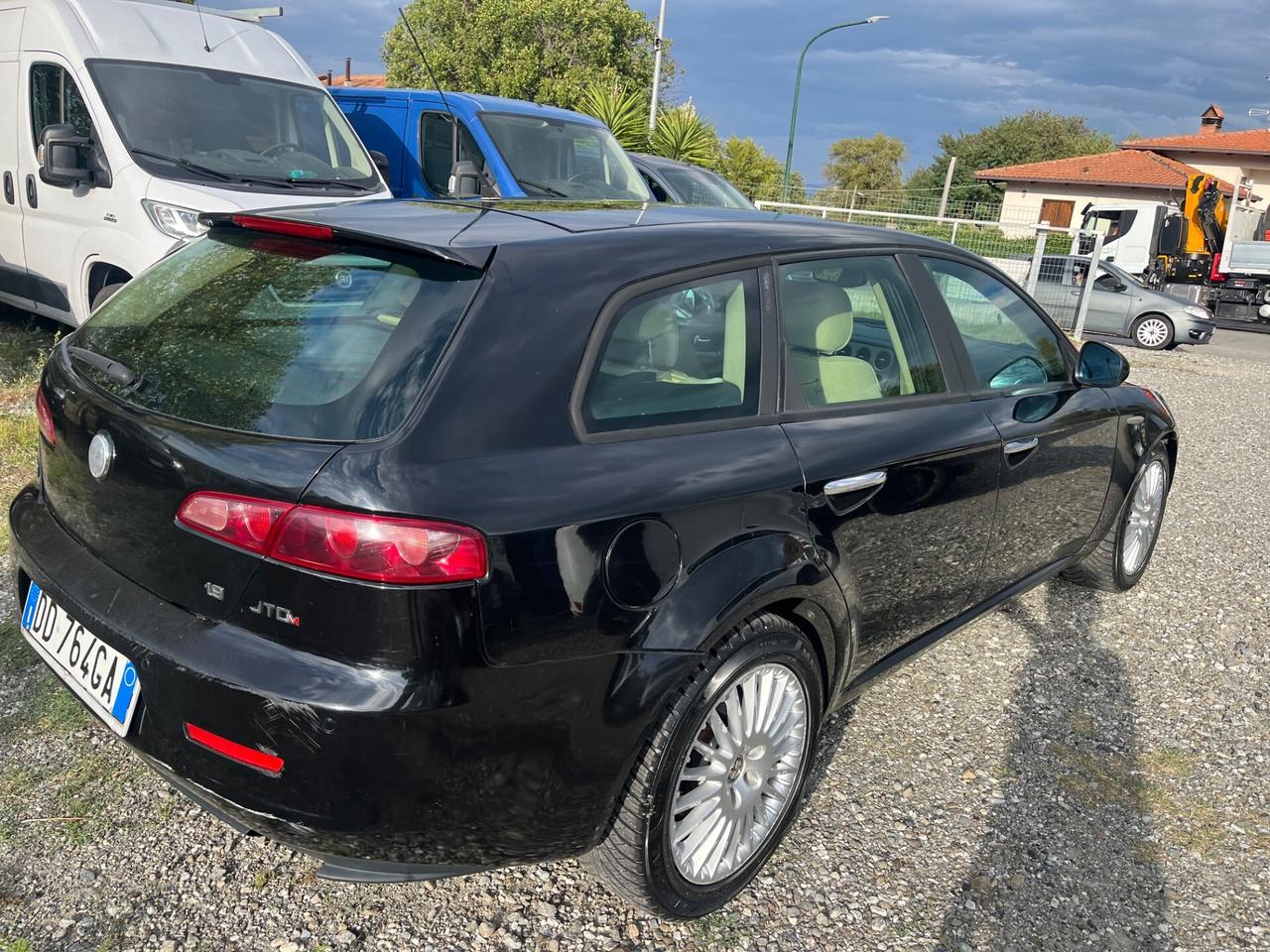 Alfa Romeo 159 2.0 JTDm Sportwagon Distinctive