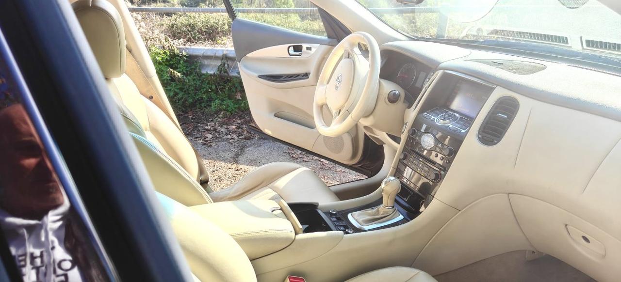 Infiniti EX37 EX 3.7 V6 awd Autom. 320cv Pelle Navi km 150000