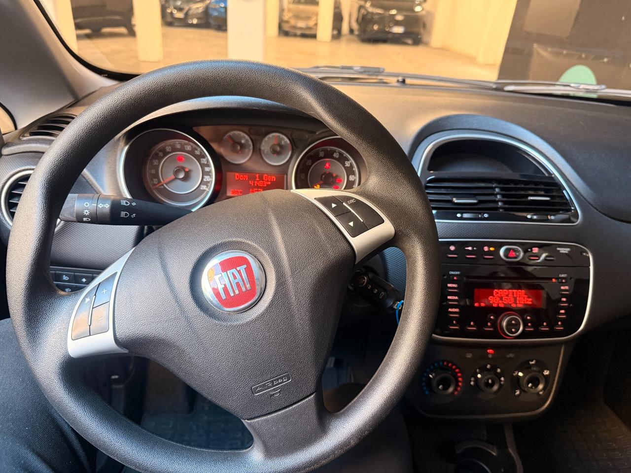 FIAT PUNTO 1.3 MJT II 95CV STREET – SOLO 40.000 KM – GARANZIA 12 MESI