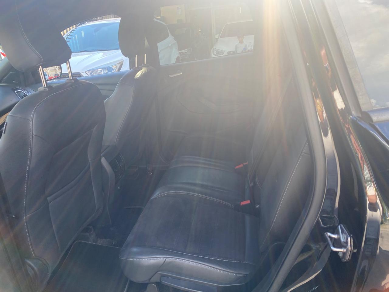 Ford Kuga 2.0 TDCI 150 CV S&S 4WD Powershift ST-Line