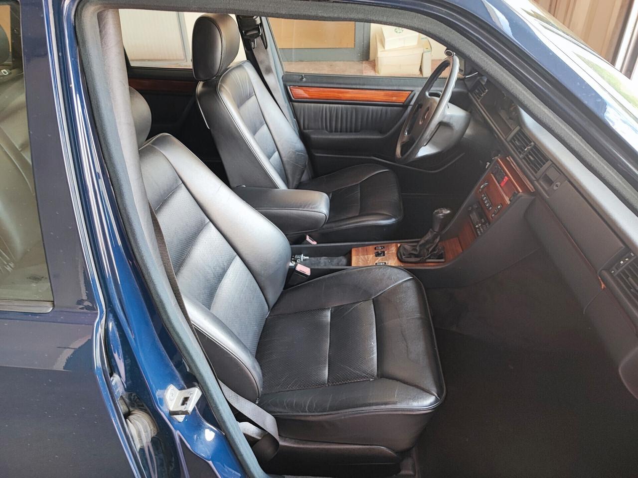 Mercedes-benz 190 2.0 E