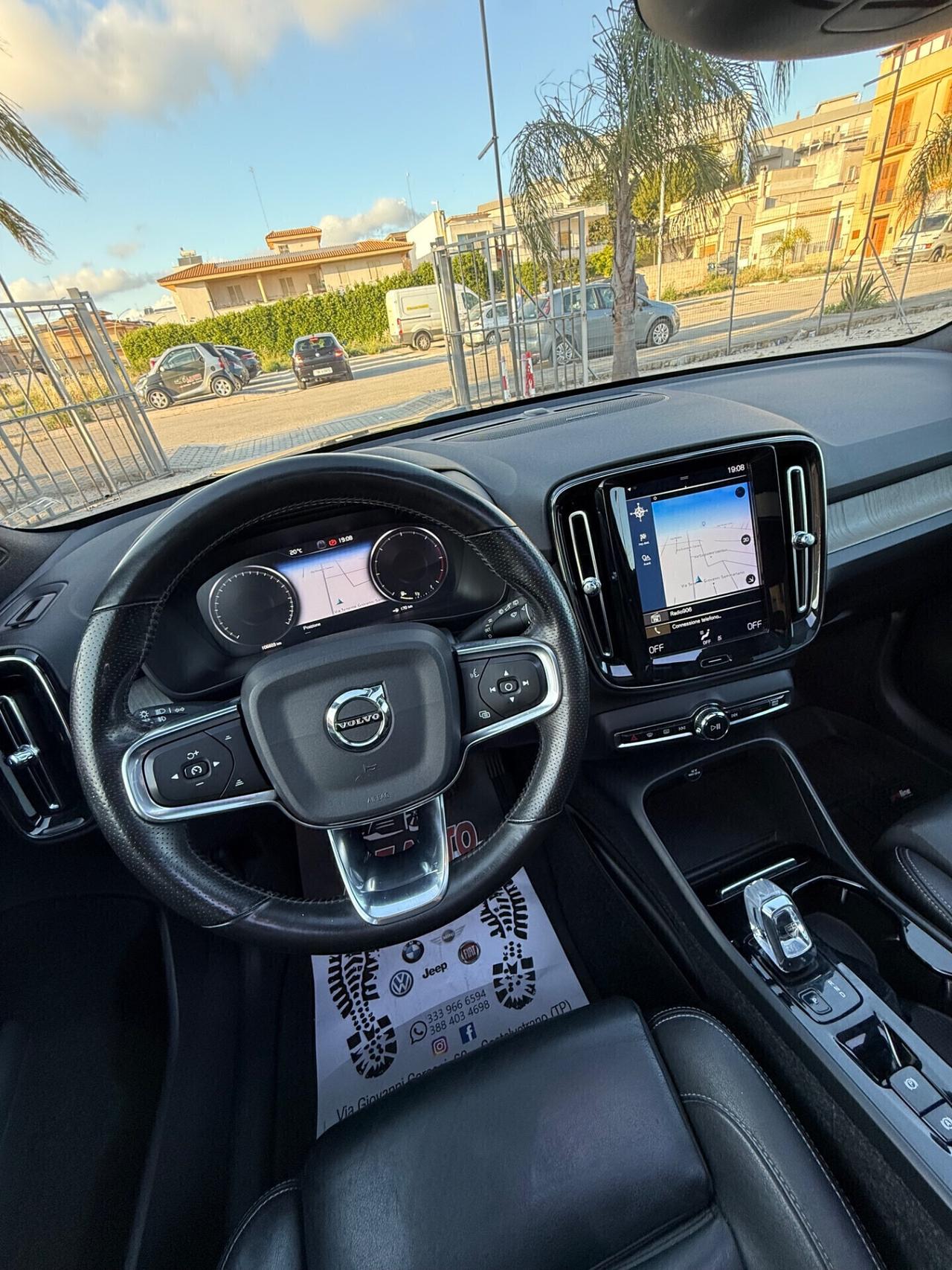 Volvo XC40 D4 AWD Geartronic R-design