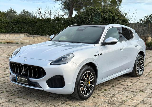 MASERATI Grecale MHEV 300cv GT (Tetto/LED/APP)