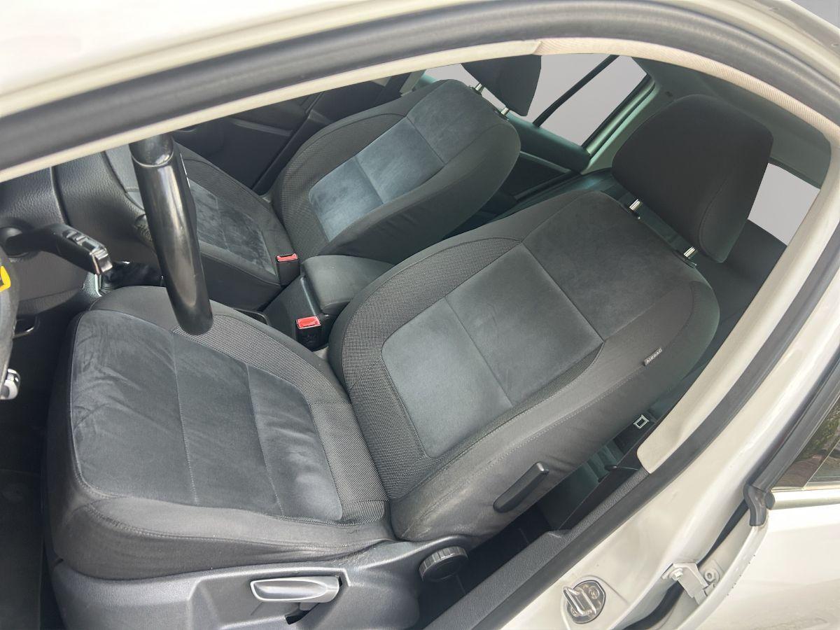 VOLKSWAGEN - Tiguan - 2.0 TDI 140 CV Sport & Style BlueMotion Technology TETTO LED