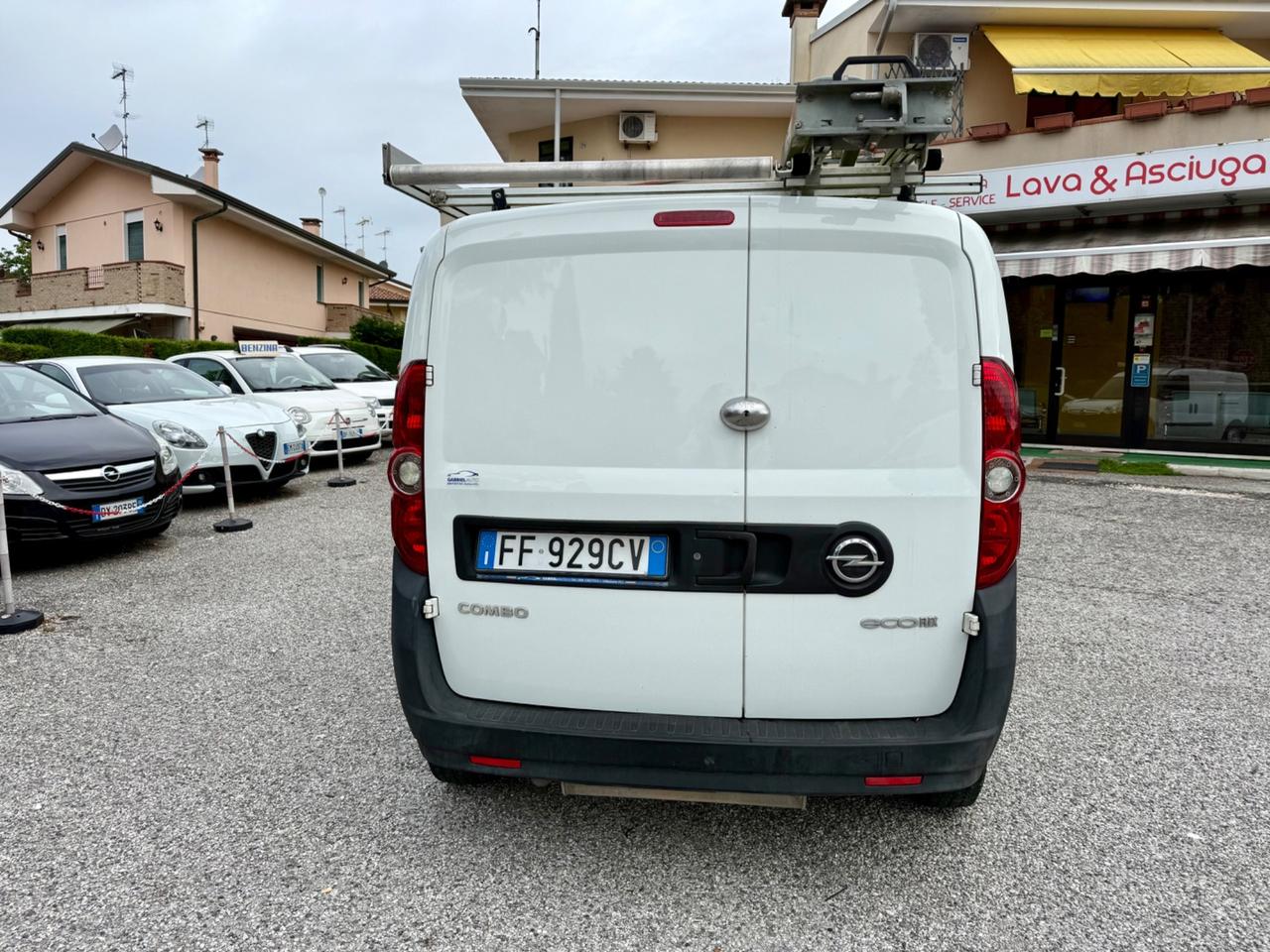 Opel Combo 1.4 Turbo EcoM Van Ok NEOPATENTATI