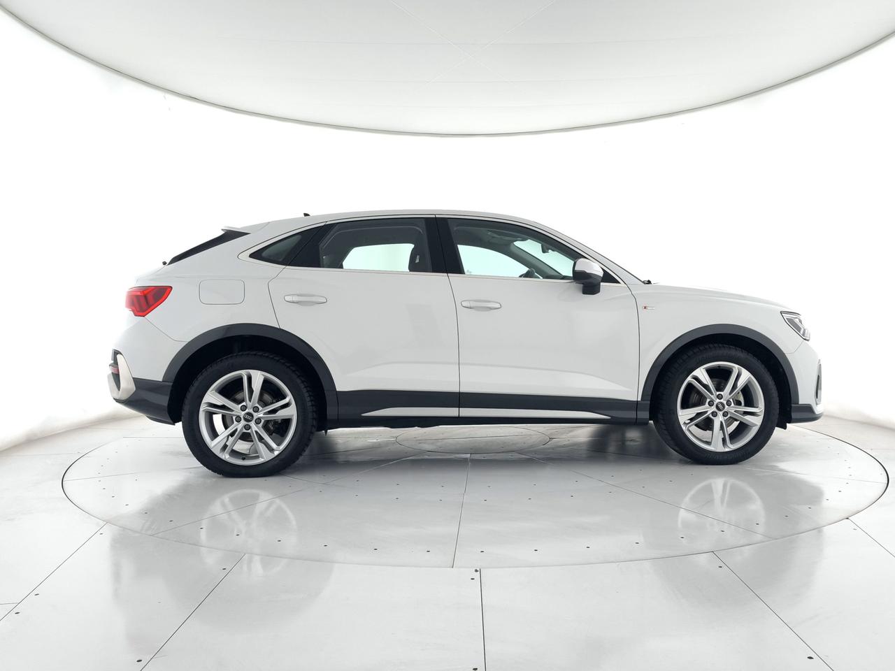 AUDI Q3 Sportback 35 2.0 tdi S line edition ACC+CAMERA+APP CONNECT