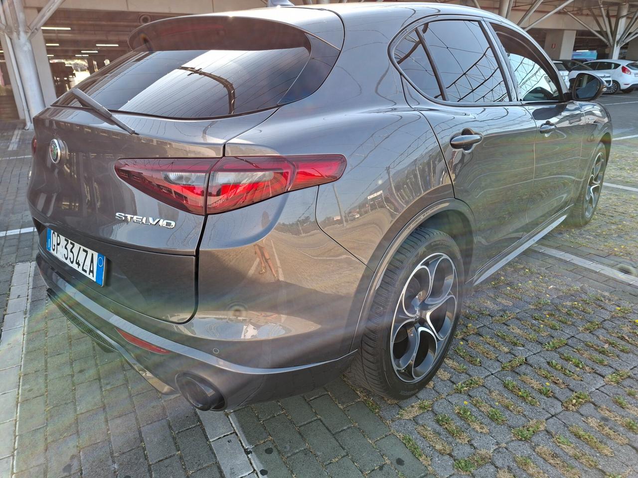 Alfa Romeo Stelvio 2.2 Turbodiesel 210 CV AT8 Q4 Veloce