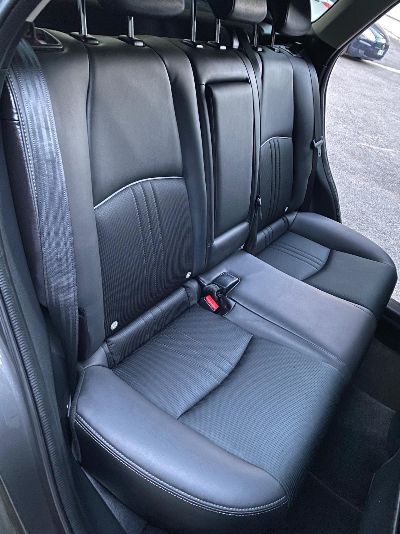 Mazda CX-3 1.8L Skyactiv-D 116cv Exceed