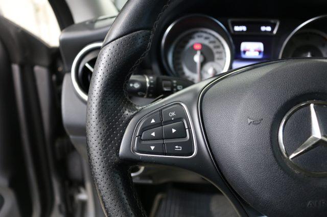 MERCEDES-BENZ CLA 180 d S.W. Automatic Sport "" 18"AMG / AUTOMATICA ""