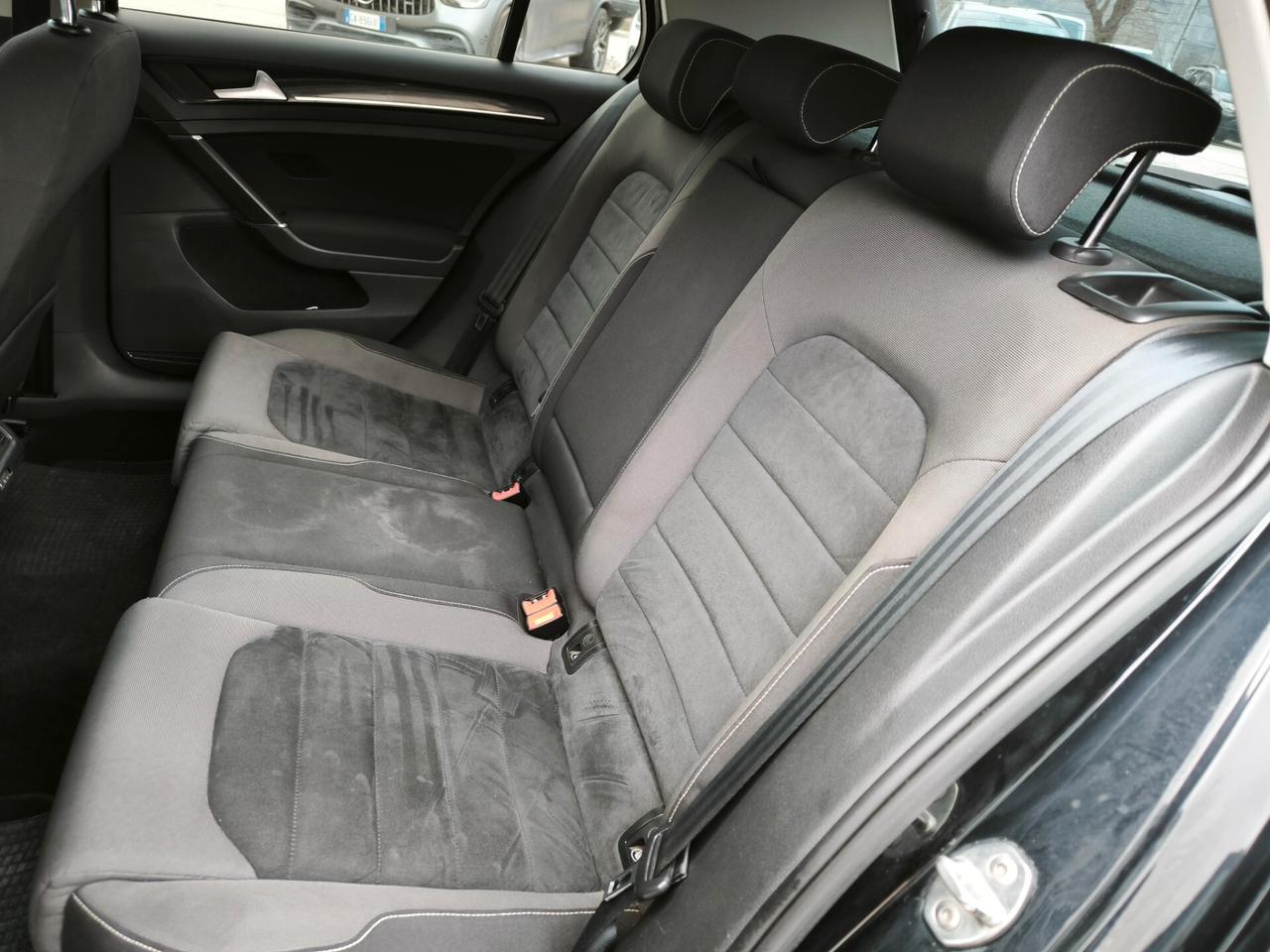 Volkswagen Golf 1.6 TDI 5p. Highline BlueMotion Technology