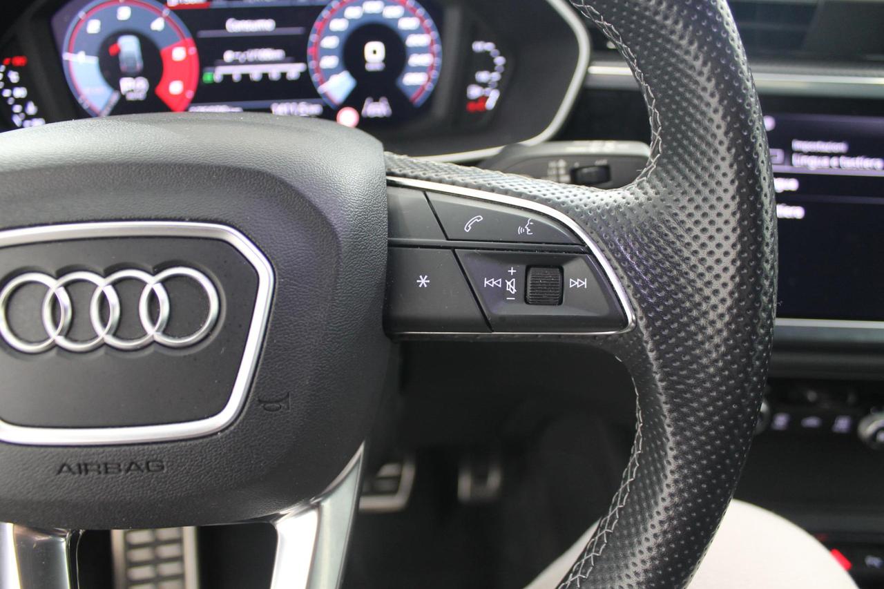 Audi Q3 Sportback 2.0 tdi S line Edition S-Tronic