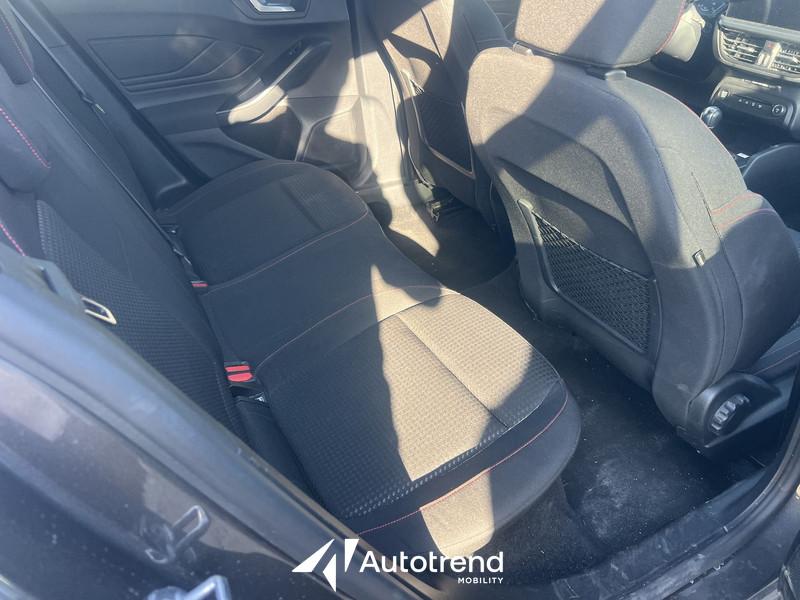 Ford Focus 1.0 EcoBoost 125 CV Hybrid ST-Line