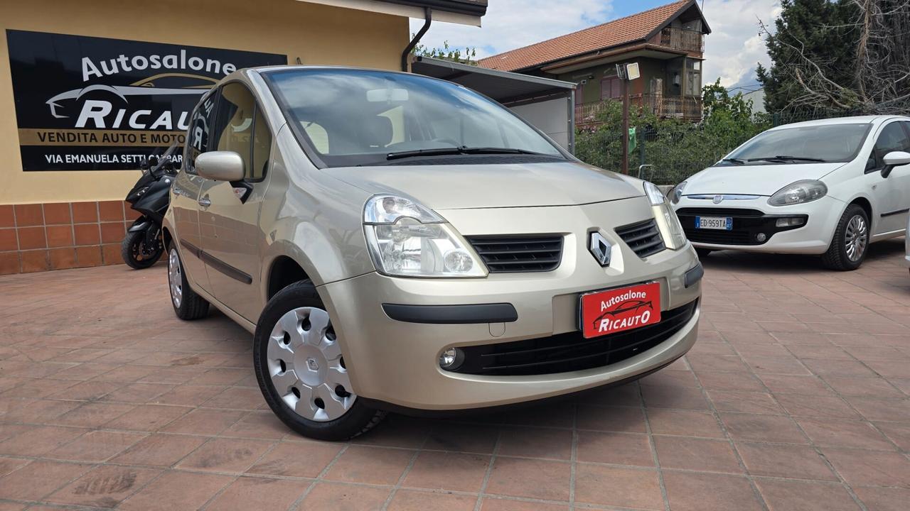 Renault Modus 1.2 16V Dynamique