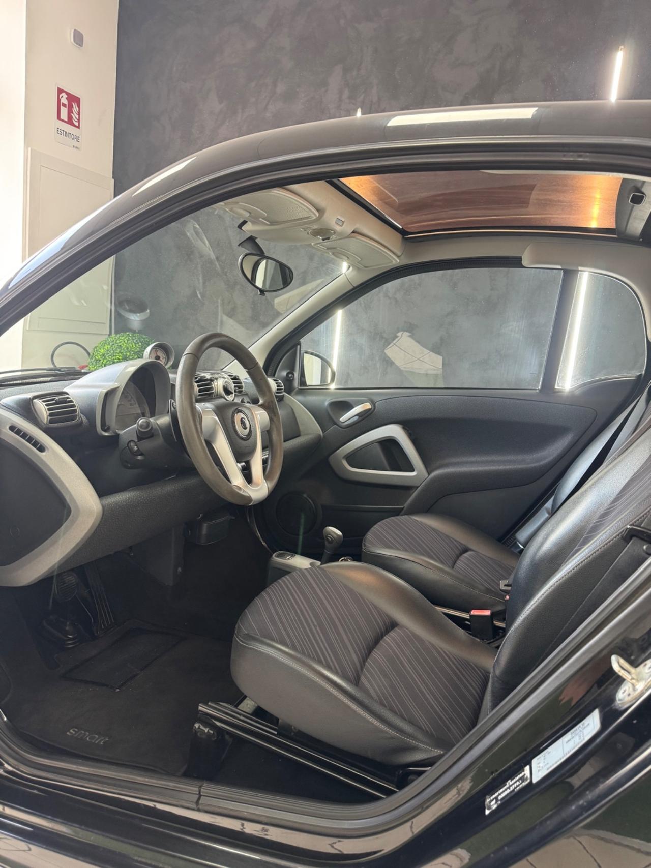 Smart ForTwo 1000 52 kW MHD coupé pulse