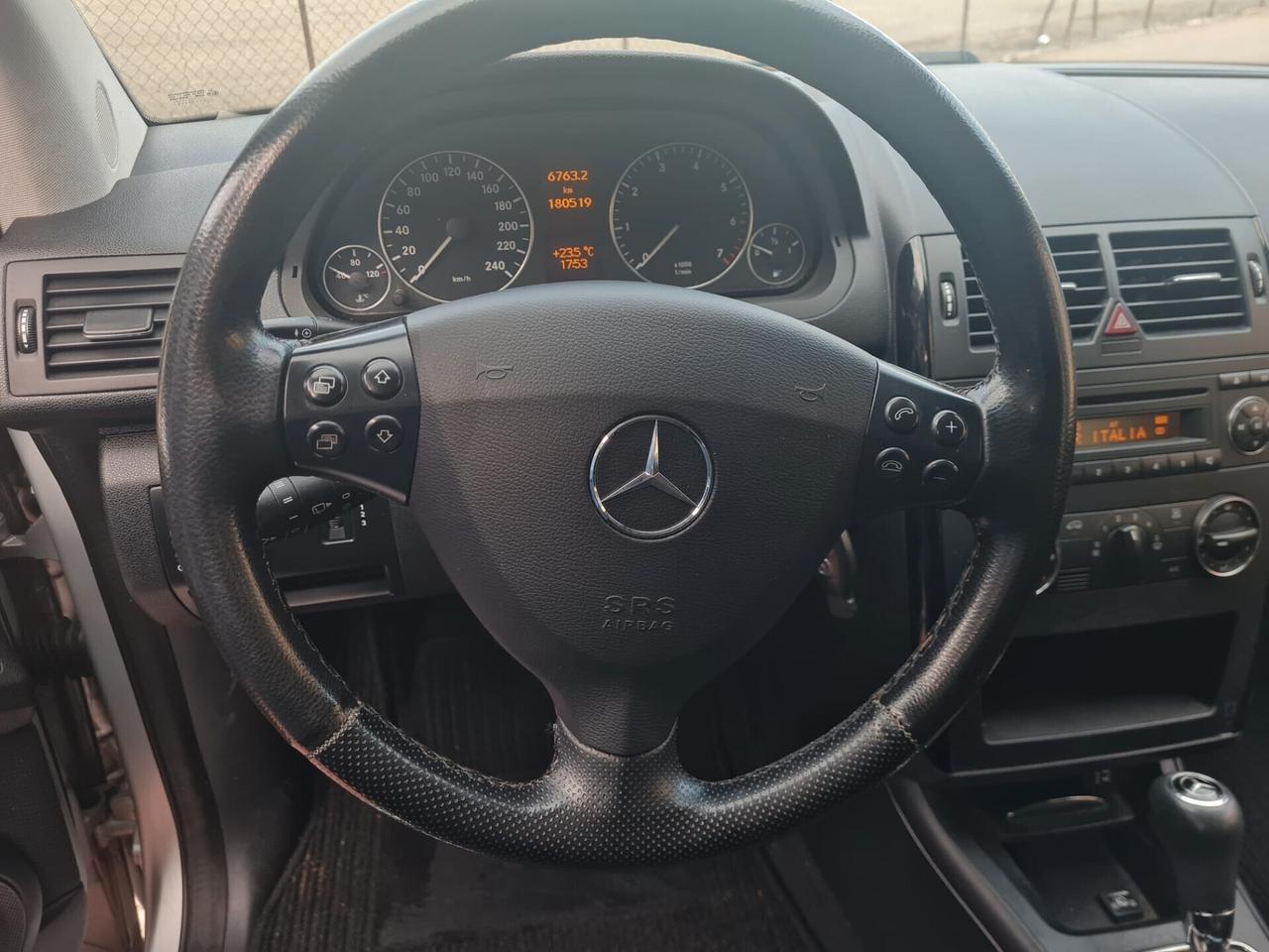 Mercedes A 160 1.5 Benz/GPL Anno 2010 AUTOMATIC