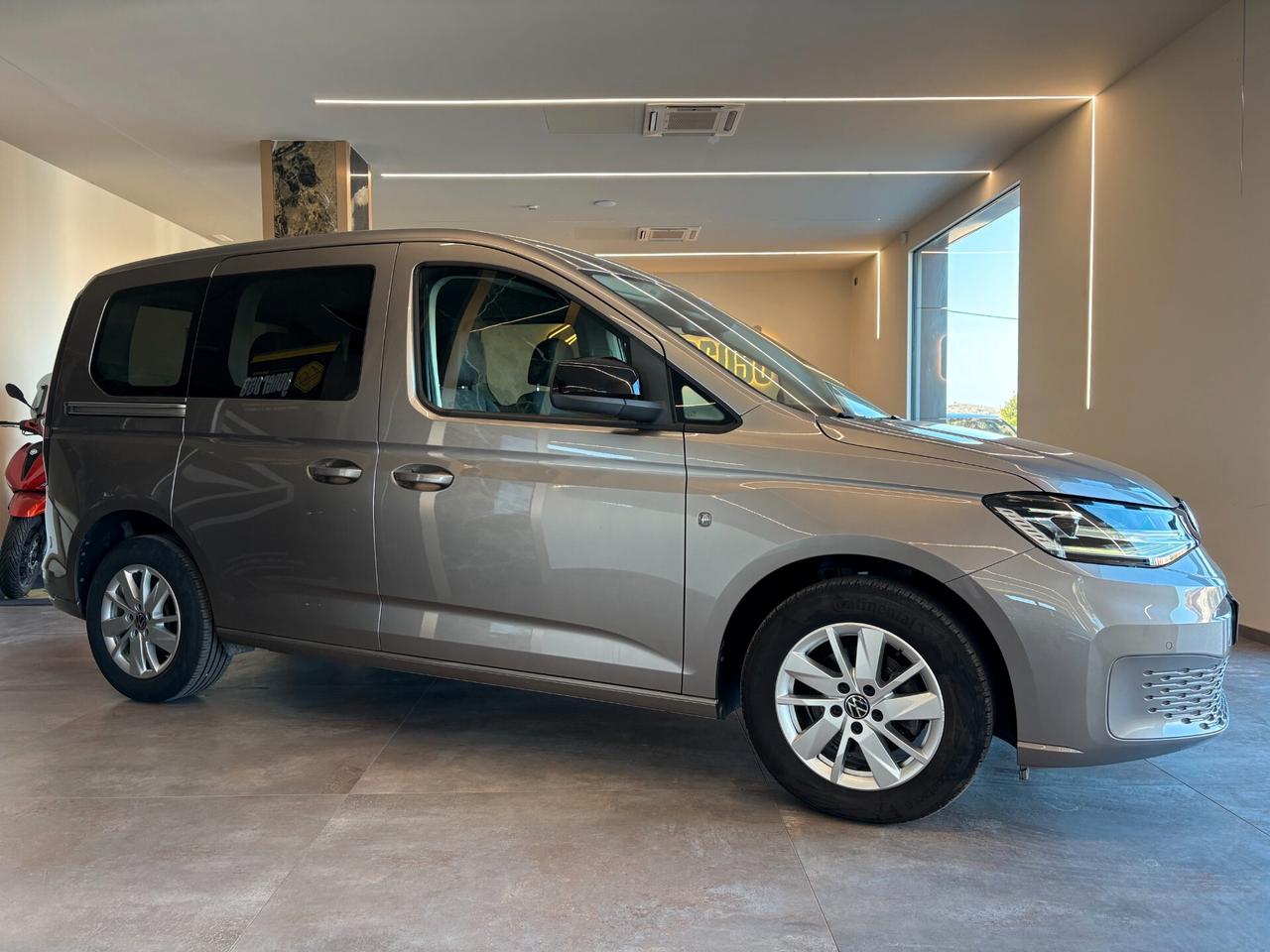 VW Caddy 2.0TDI 102CV Space IVA Compresa ITA
