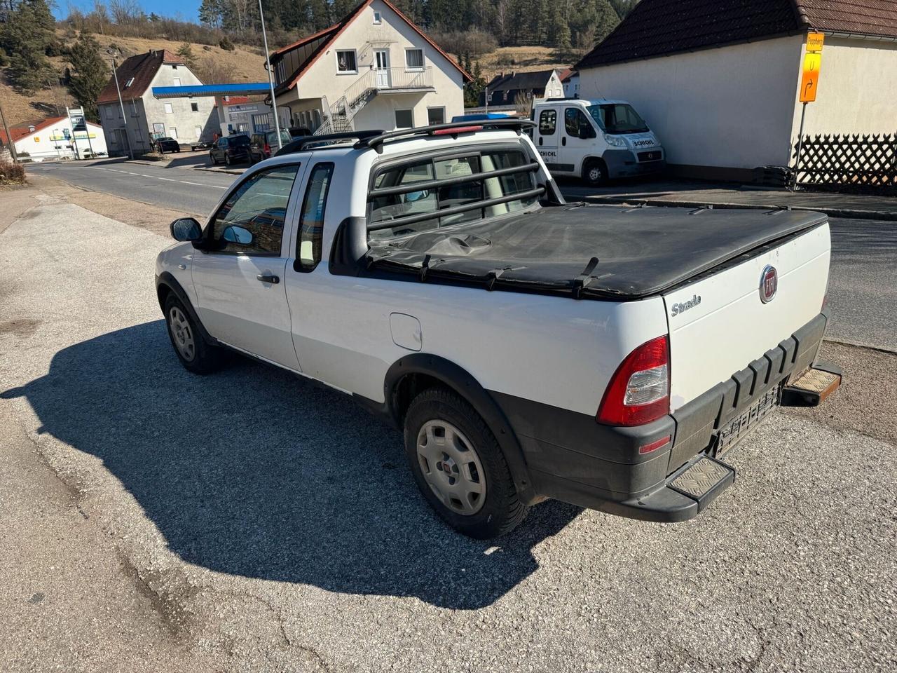 FIAT STRADA 1.3 MTJ POCHI CHILOMETRI 93000!!!!