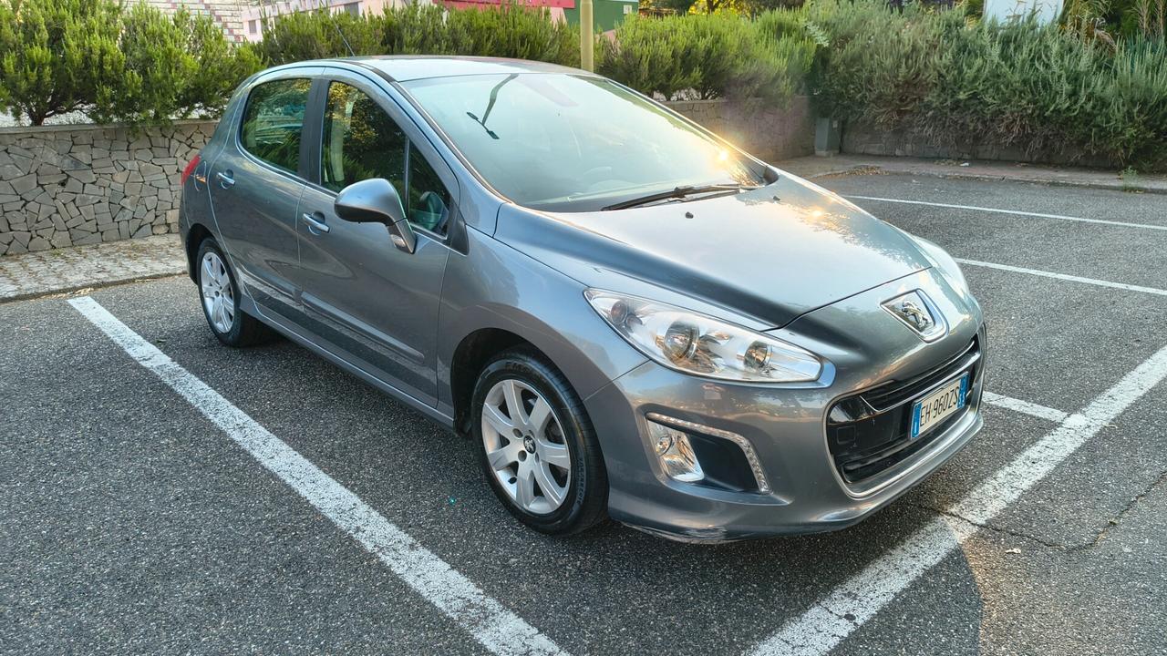 Peugeot 308 1.6 VTi 120CV 5p. Active