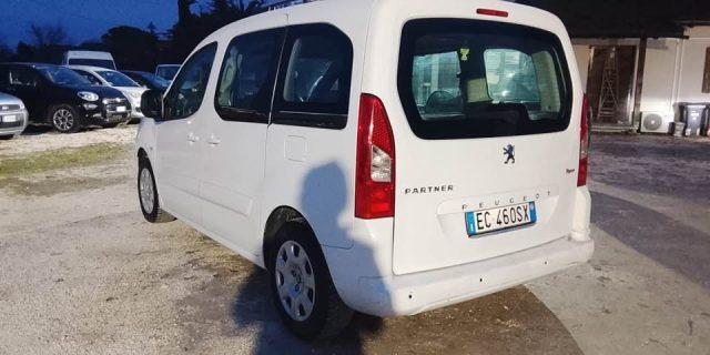 PEUGEOT Partner Tepee 1.6 HDi 92CV Outdoor